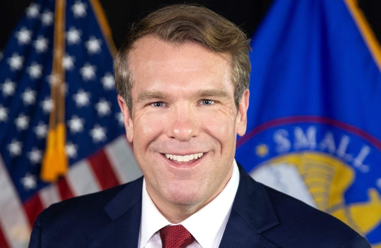 Hon. William Briggs